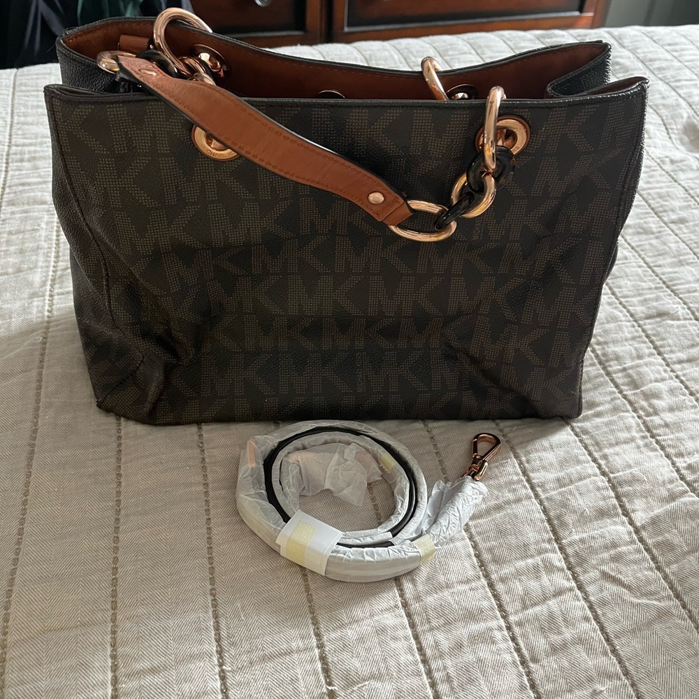 Michael Kors handbag